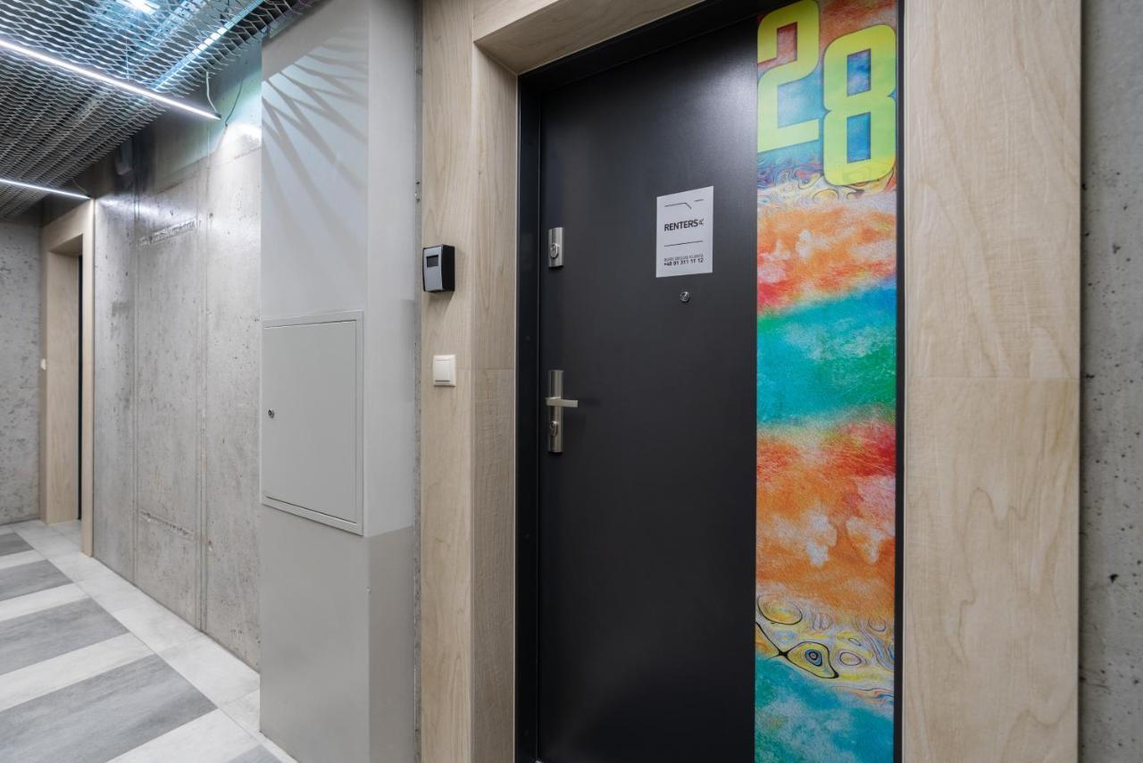 Loft Style Apartment Opienskiego Close To The Zurawiniec Nature Reserve By Noclegi Renters Познан Екстериор снимка